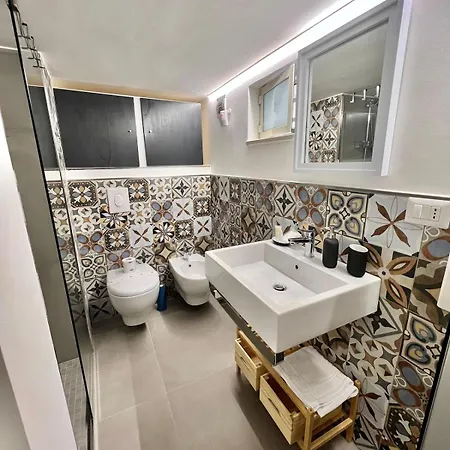 Hakuna Matata House * تراني